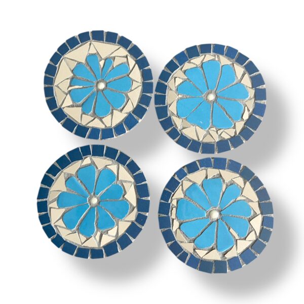 Dessous de verre - fleur bleue turquoise - en mosaïque fait main