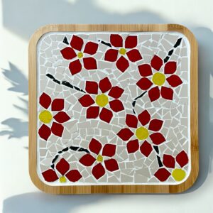 plateau décoratif en mosaïque et bois